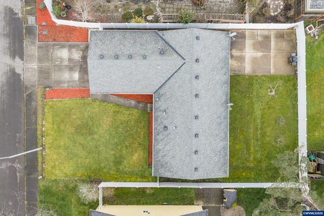 4376 Amherst Ct NE, Salem, OR 97305