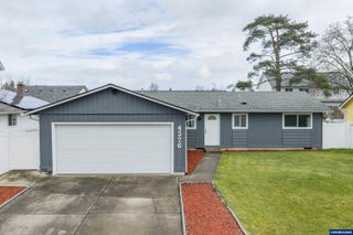 4376 Amherst Ct NE, Salem, OR 97305