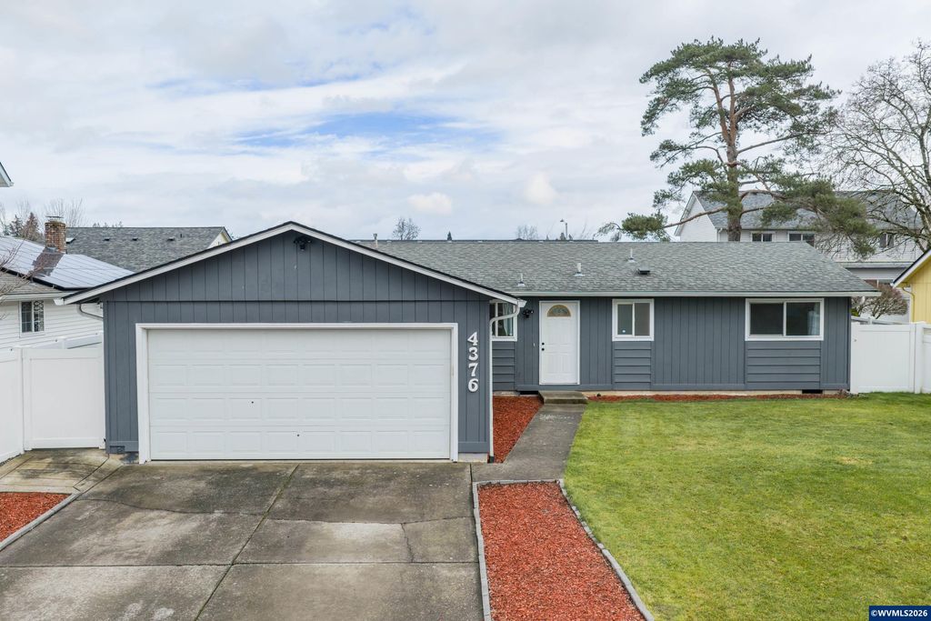 4376 Amherst Ct NE, Salem, OR 97305