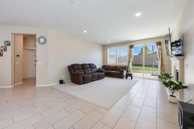 37520 River Oats Lane, Murrieta, CA 92563