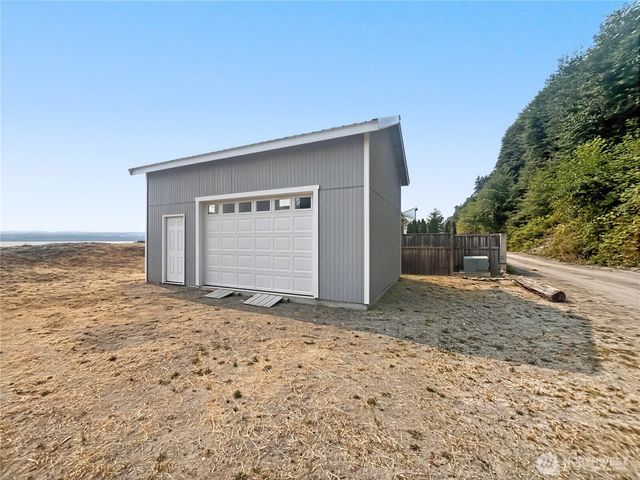 41 H S Beach Way, Hat Island, WA 98206