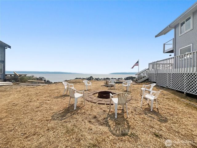 41 H S Beach Way, Hat Island, WA 98206