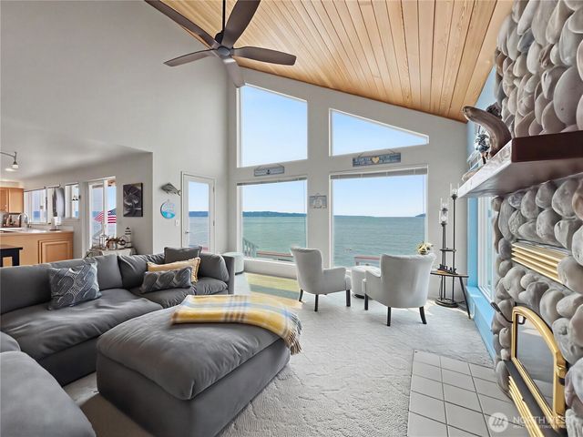 41 H S Beach Way, Hat Island, WA 98206