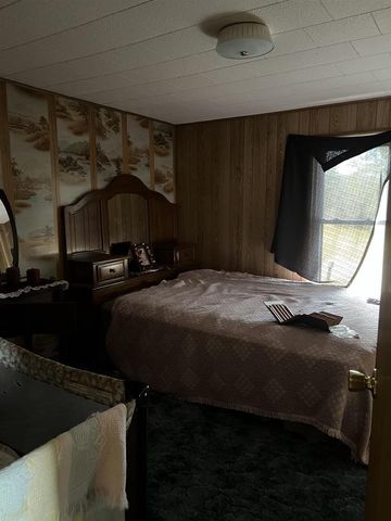 E7037 SWAMP ROAD, Marion, WI 54950