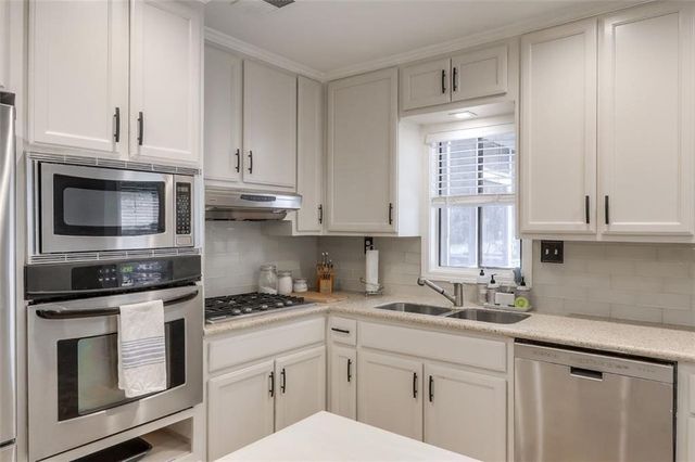 392 Greenfield Court, Marietta, GA 30068