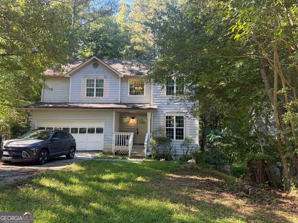 636 Kilkenny Circle, Lithonia, GA 30058
