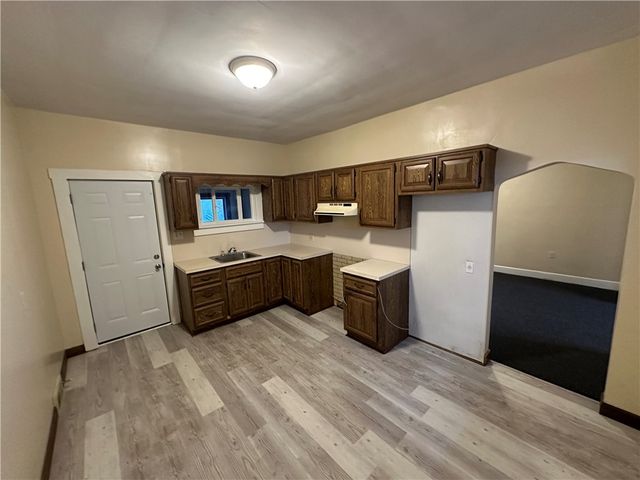 615 Division Street, Monessen, PA 15062