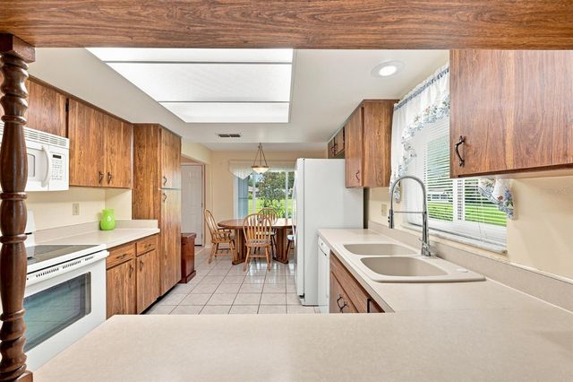 1425 LELAND DRIVE, Sun City Center, FL 33573
