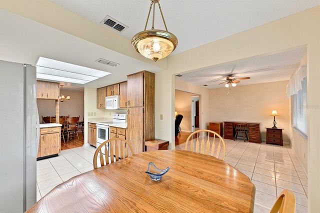 1425 LELAND DRIVE, Sun City Center, FL 33573
