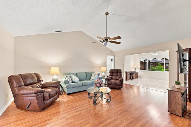 1425 LELAND DRIVE, Sun City Center, FL 33573