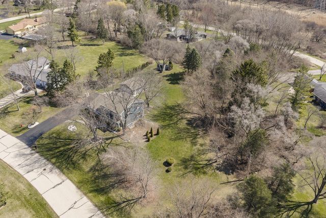 770 Linden LANE, Brookfield, WI 53045