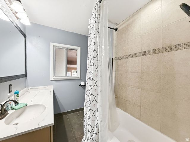 340 W PORTER LN, Centerville, UT 84014