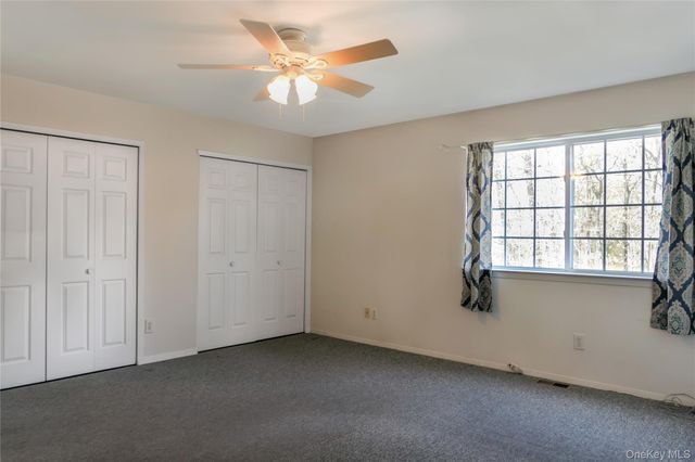 280 Ranch Circle 280, Manorville, NY 11949