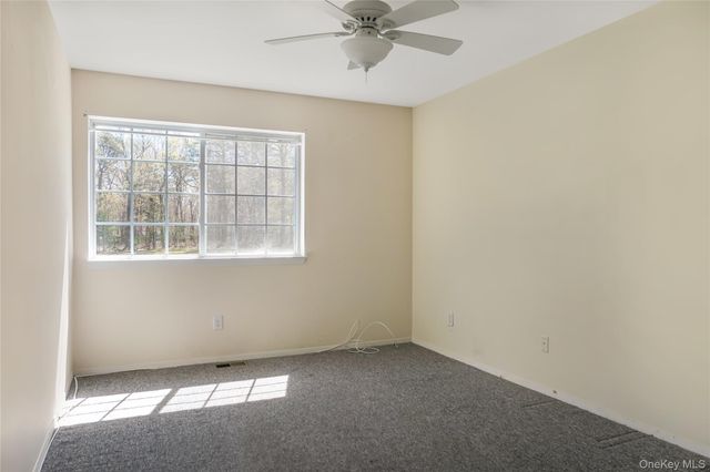 280 Ranch Circle 280, Manorville, NY 11949