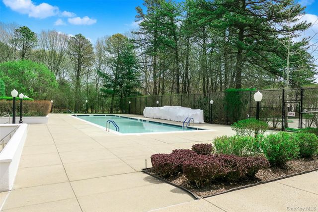 280 Ranch Circle 280, Manorville, NY 11949