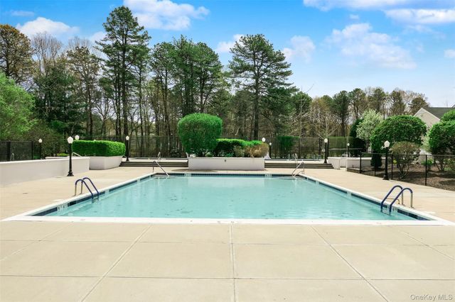 280 Ranch Circle 280, Manorville, NY 11949