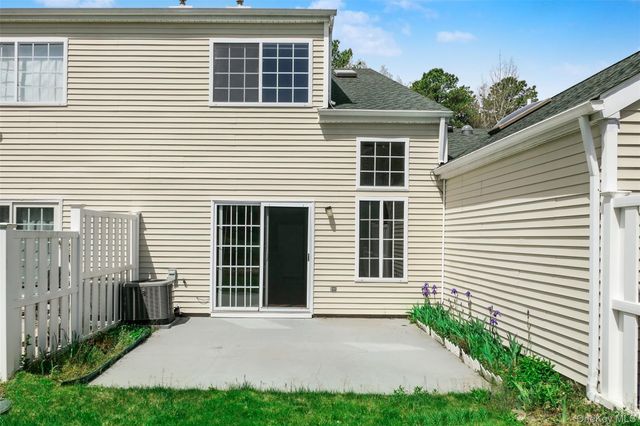 280 Ranch Circle 280, Manorville, NY 11949