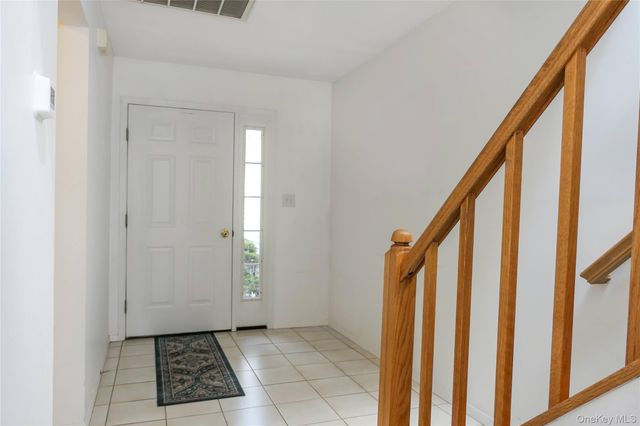 280 Ranch Circle 280, Manorville, NY 11949