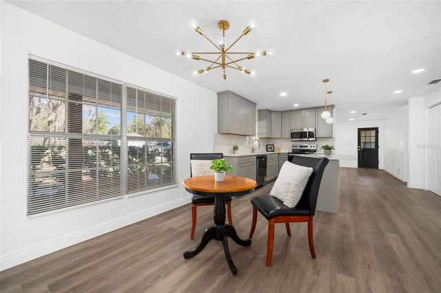 3725 NW 8TH AVENUE, Gainesville, FL 32605