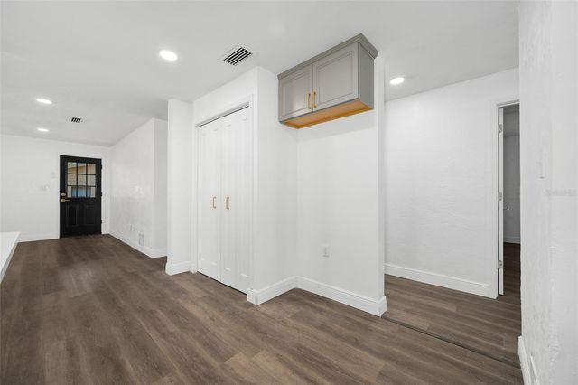 3725 NW 8TH AVENUE, Gainesville, FL 32605