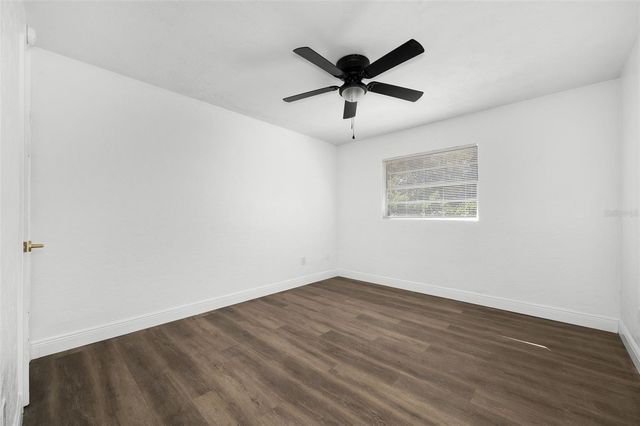 3725 NW 8TH AVENUE, Gainesville, FL 32605