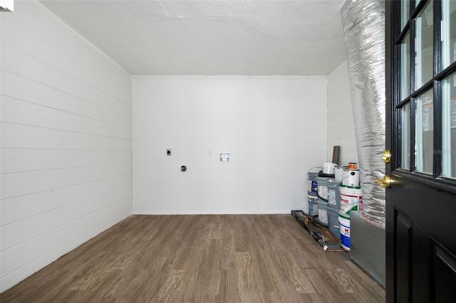 3725 NW 8TH AVENUE, Gainesville, FL 32605