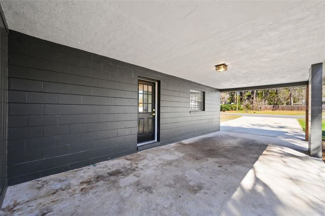 3725 NW 8TH AVENUE, Gainesville, FL 32605