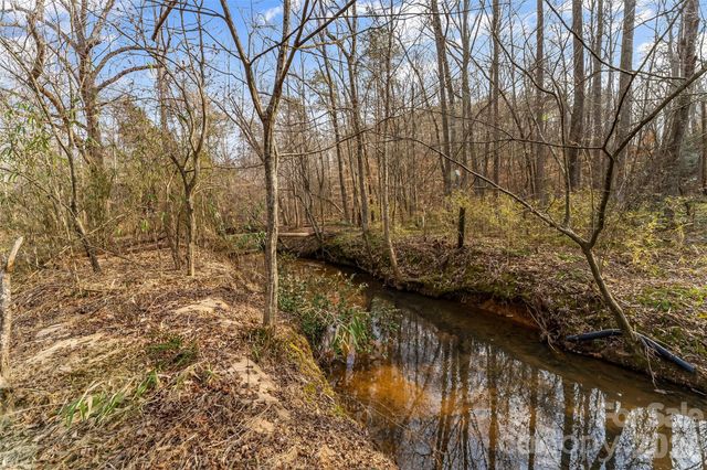 173 & 207 Deer Creek Trail, Statesville, NC 28677