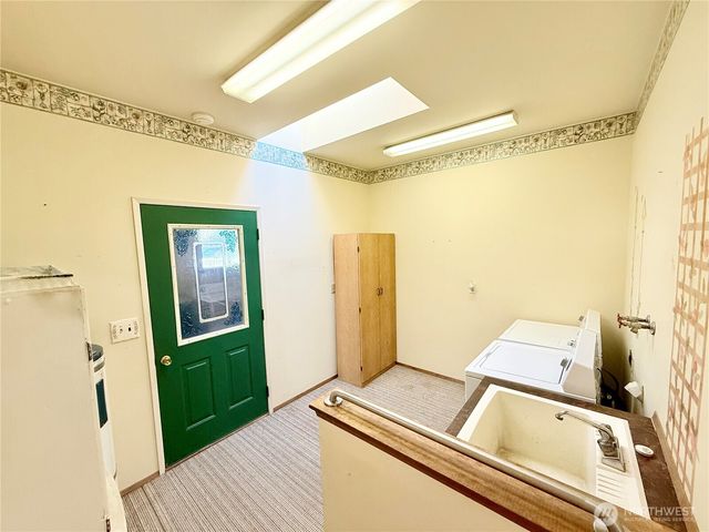 124 N 9th Street, Mccleary, WA 98557