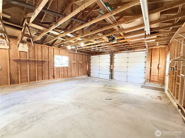 124 N 9th Street, Mccleary, WA 98557