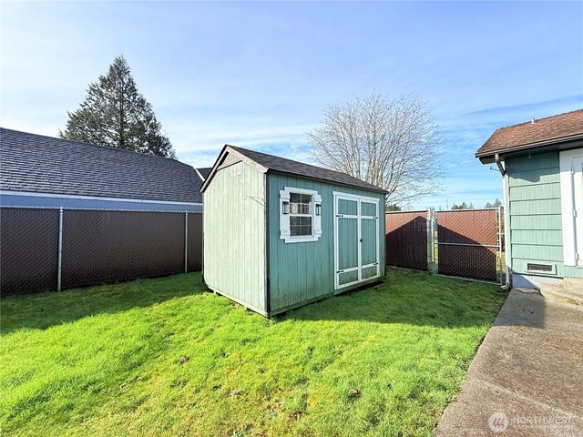 124 N 9th Street, Mccleary, WA 98557