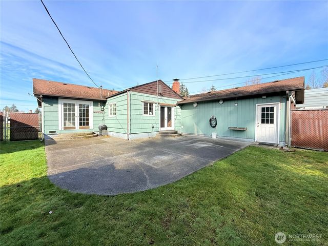 124 N 9th Street, Mccleary, WA 98557