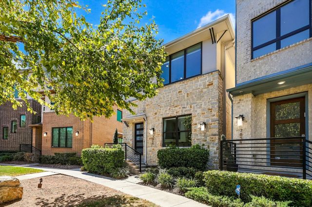7846 Verona Place, Dallas, TX 75231
