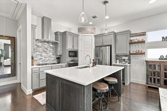 7846 Verona Place, Dallas, TX 75231