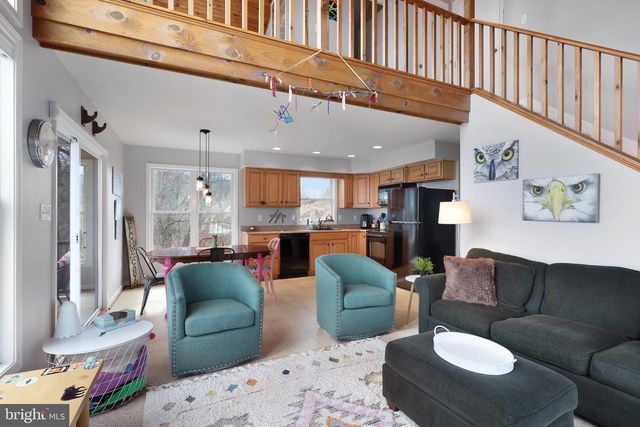 114 NATHANIEL DR, Romney, WV 26757