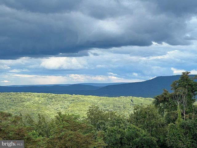 114 NATHANIEL DR, Romney, WV 26757