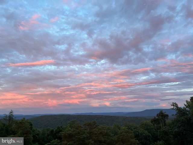 114 NATHANIEL DR, Romney, WV 26757