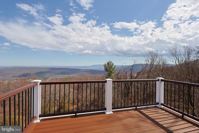 114 NATHANIEL DR, Romney, WV 26757