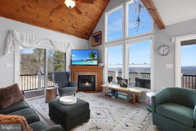 114 NATHANIEL DR, Romney, WV 26757