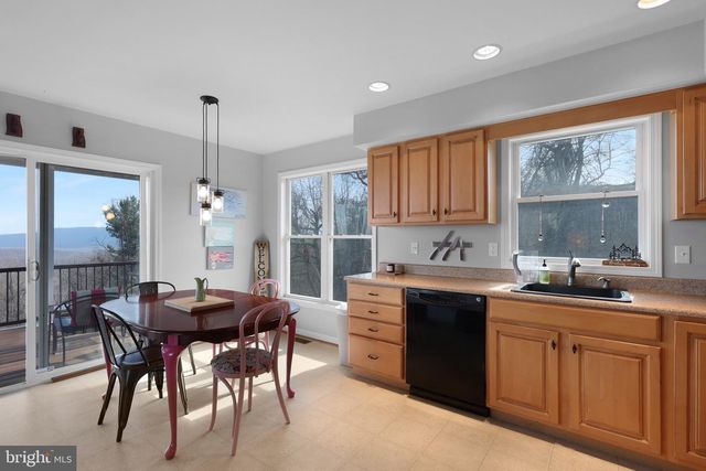 114 NATHANIEL DR, Romney, WV 26757