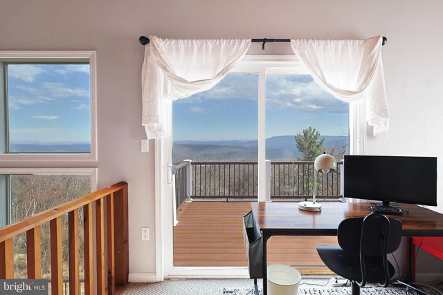 114 NATHANIEL DR, Romney, WV 26757