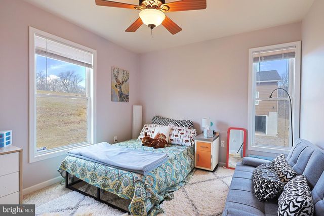 114 NATHANIEL DR, Romney, WV 26757