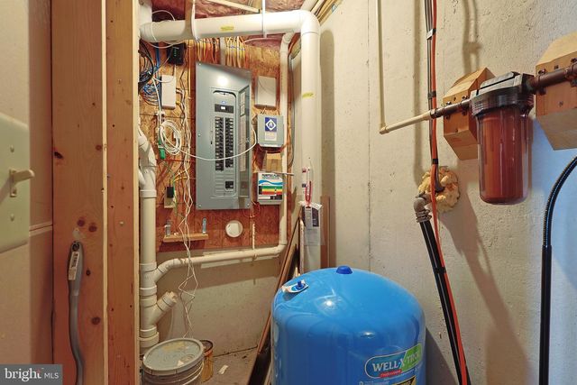 114 NATHANIEL DR, Romney, WV 26757