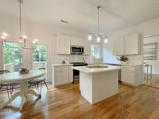 102 Ashtree Court, Cary, NC 27519