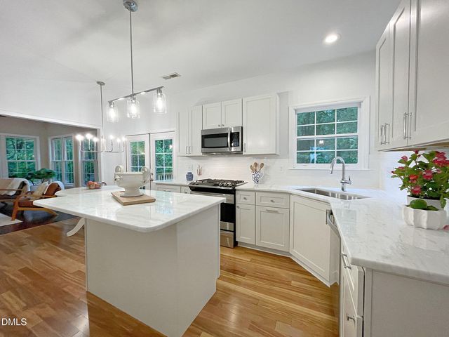 102 Ashtree Court, Cary, NC 27519