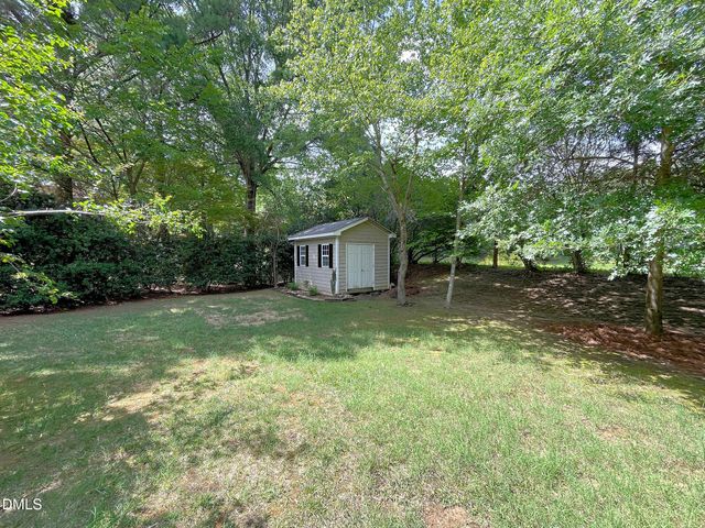 102 Ashtree Court, Cary, NC 27519