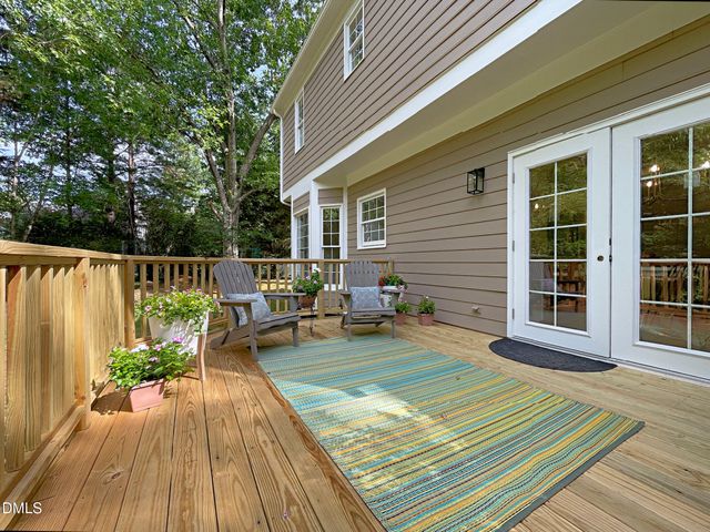102 Ashtree Court, Cary, NC 27519