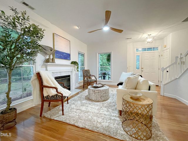 102 Ashtree Court, Cary, NC 27519