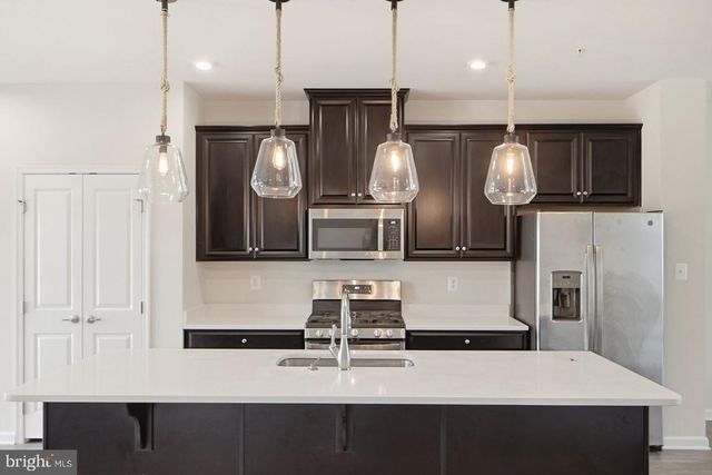 7917 GLADDEN FARM WAY, Hanover, MD 21076