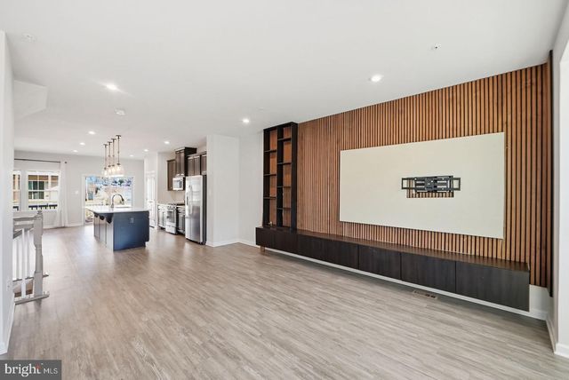 7917 GLADDEN FARM WAY, Hanover, MD 21076